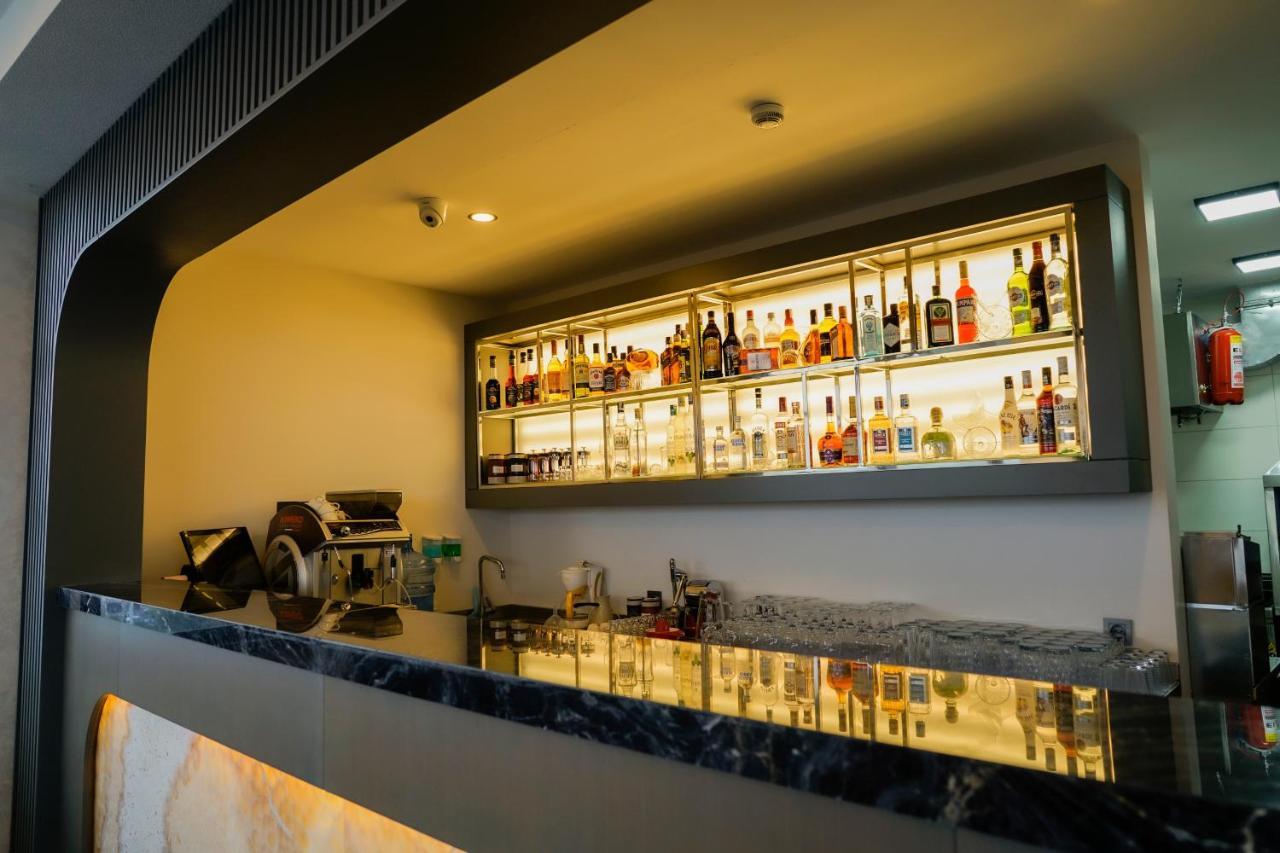 Tuerkay Hotel アンタルヤ エクステリア 写真